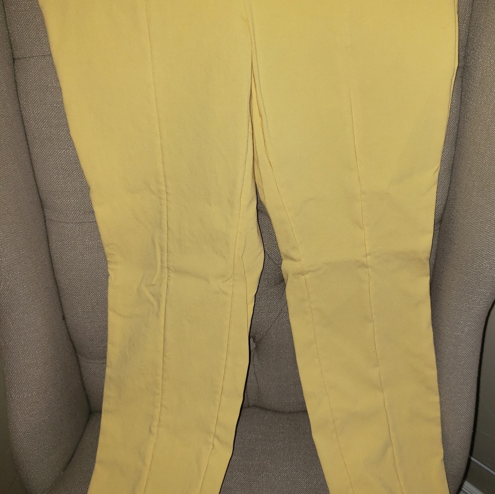 Limited yellow exact stretch pants